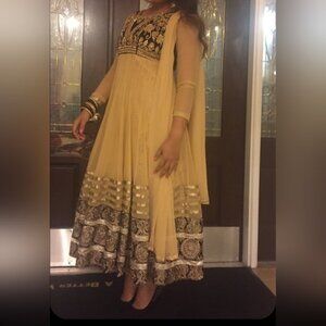 Indian Anarkali kurta - Size 8-10 womens